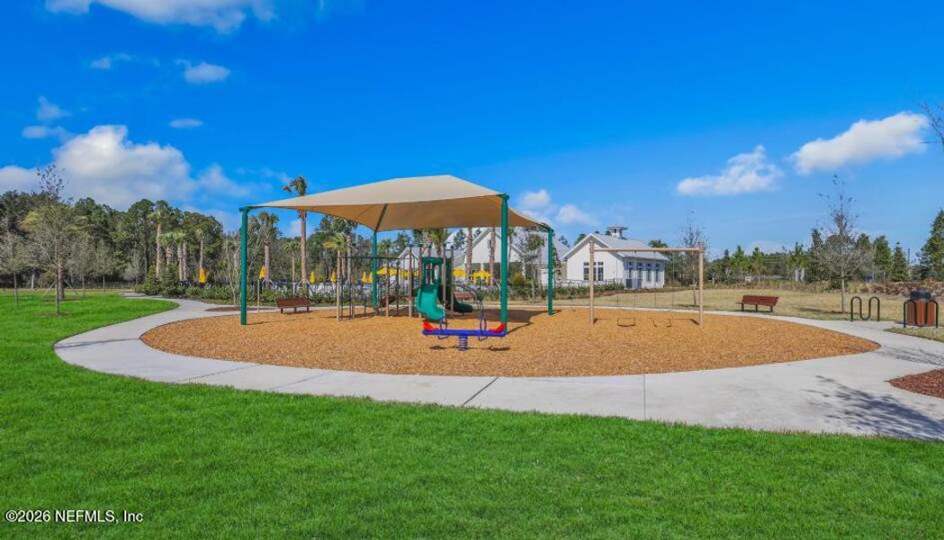 Community amenities in , St. Johns (Image 5).