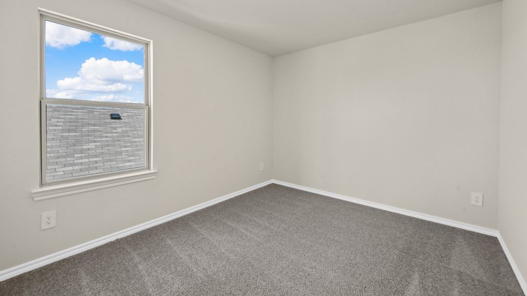 Spacious, unfurnished interior of a new home in Northspur, Terrell (Image 28).