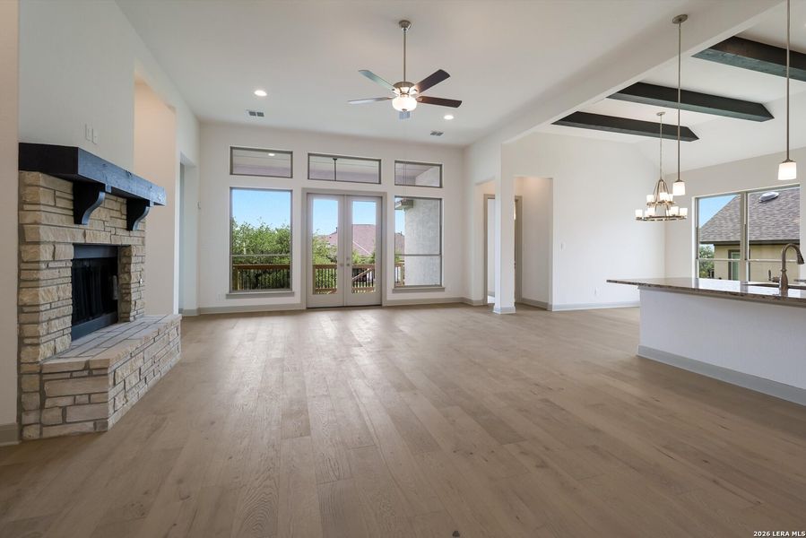 Spacious, unfurnished interior of a new home in Johnson Ranch, Bulverde (Image 17). Spacious, unfurnished interior of a new home in Johnson Ranch, Bulverde (Image 17).