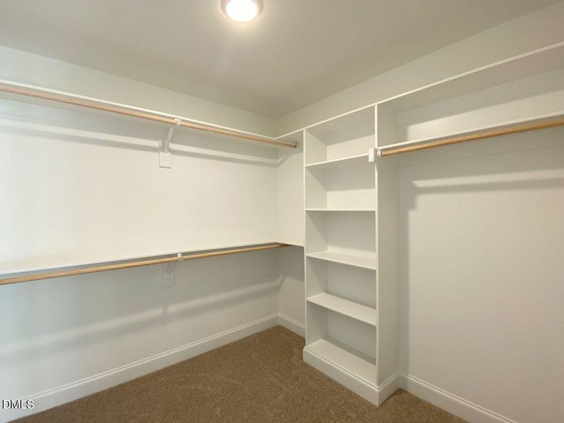 LV17 Owner's Closet #2 LV17 Owner's Closet #2