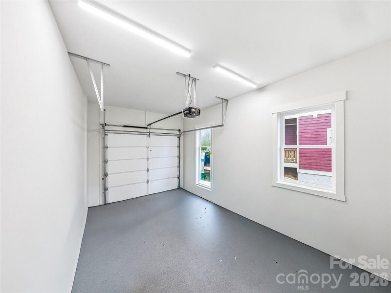 Spacious, unfurnished interior of a new home in , Asheville (Image 41).