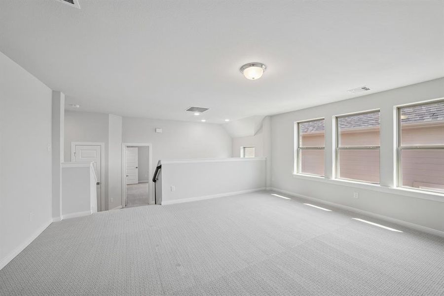 Spacious, unfurnished interior of a new home in Karis - Village Series, Crowley (Image 28). Spacious, unfurnished interior of a new home in Karis - Village Series, Crowley (Image 28).