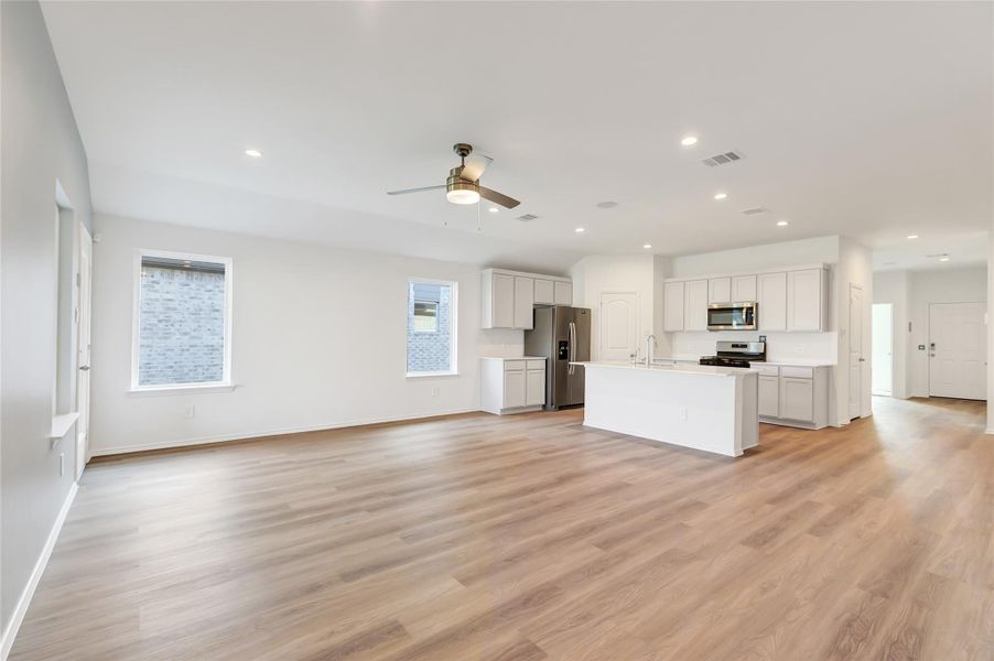 Spacious, unfurnished interior of a new home in River Ranch Trails, Dayton (Image 22). Spacious, unfurnished interior of a new home in River Ranch Trails, Dayton (Image 22).