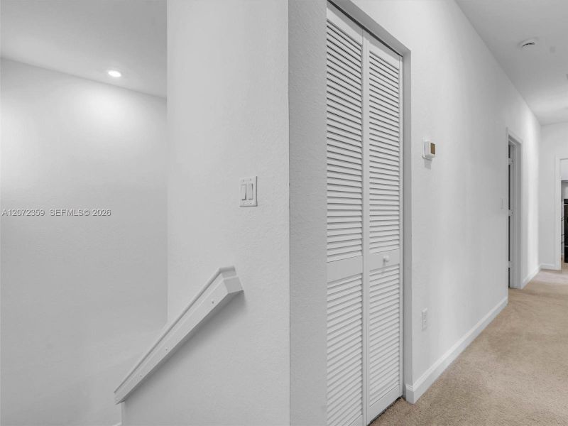 Spacious, unfurnished interior of a new home in , Homestead (Image 21).