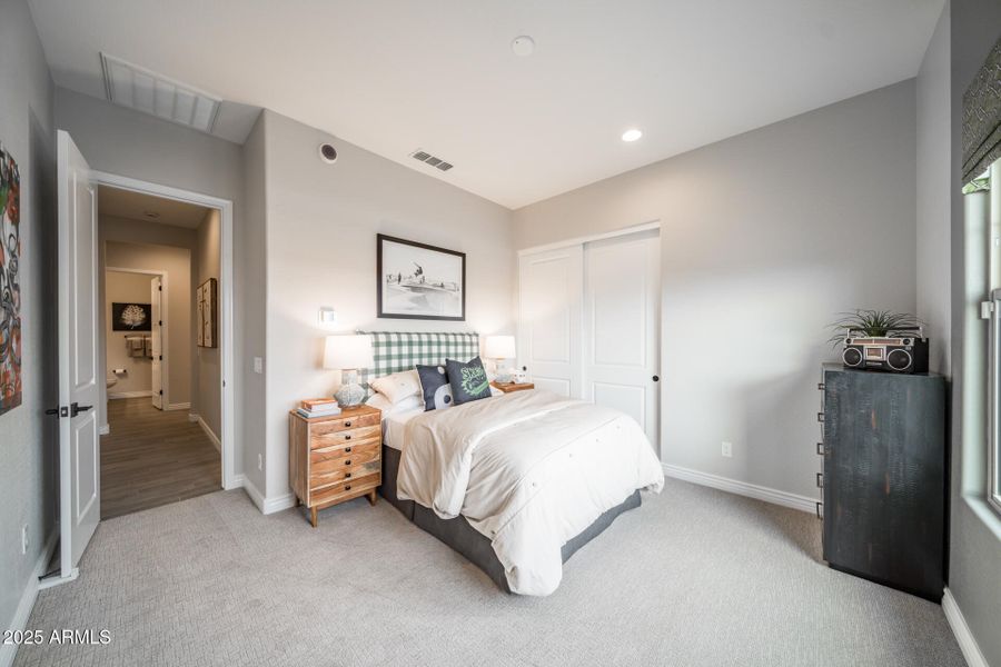 3836 S Gladiolus Circle 3836 S Gladiolus Circle