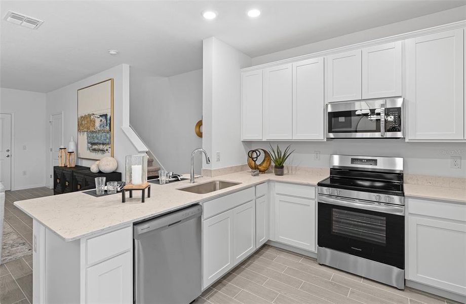 Furnished interior view inside a new home in , Ocala (Image 16).