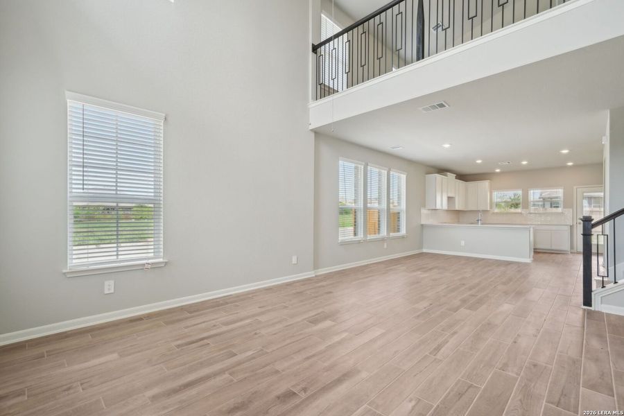 Spacious, unfurnished interior of a new home in Legendary Trails - Premier Series, Cibolo (Image 29).