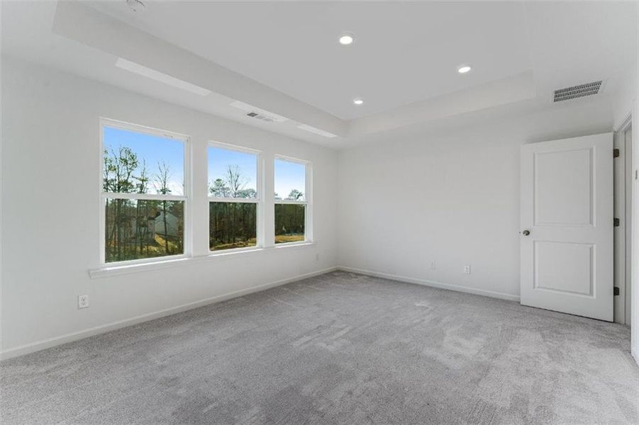 Spacious, unfurnished interior of a new home in Somerset at Veterans Memorial, Mableton (Image 25).