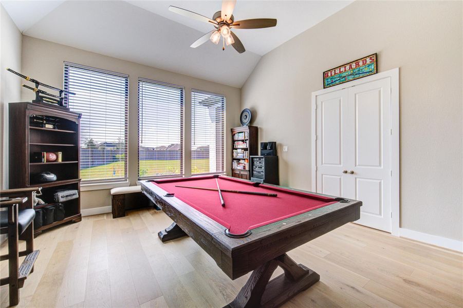 Relax. Play. Entertain.