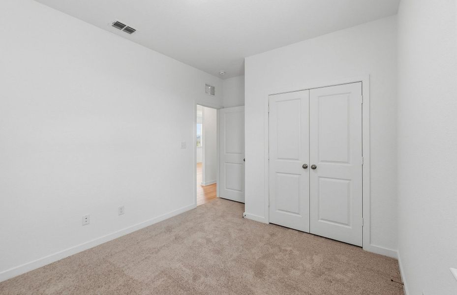 Spacious, unfurnished interior of a new home in Sunfield, Buda (Image 30). Spacious, unfurnished interior of a new home in Sunfield, Buda (Image 30).