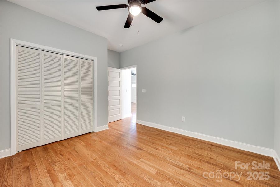 Spacious, unfurnished interior of a new home in , York (Image 22).