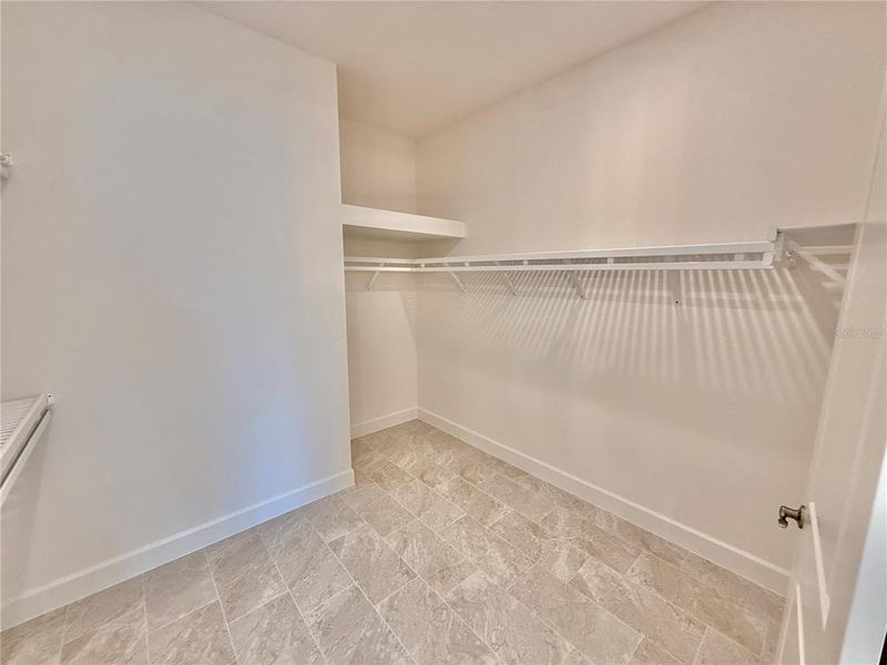 Spacious, unfurnished interior of a new home in Veranda Bay, Flagler Beach (Image 49).