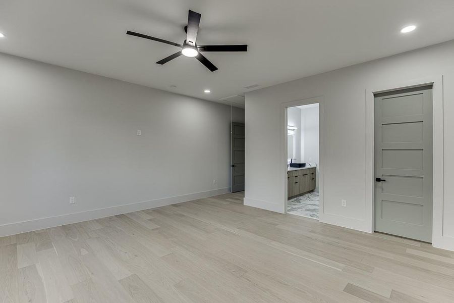 Spacious, unfurnished interior of a new home in , Buford (Image 62).