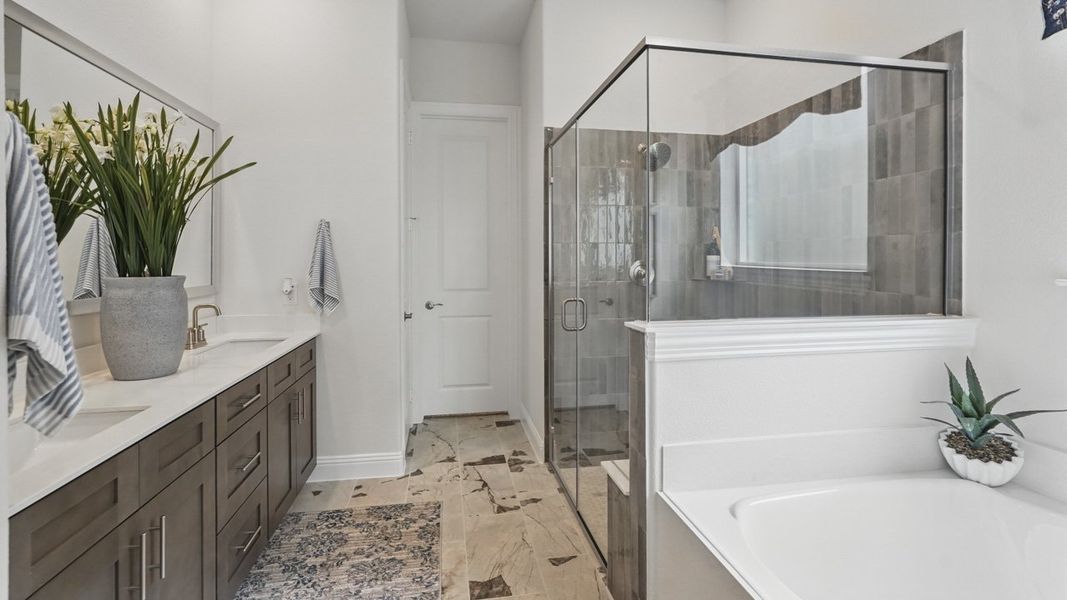 Representative furnished interior of a home built from the CYPRESS by D.R. Horton in Clearview Ranch, Royse City (Image 28). Representative furnished interior of a home built from the CYPRESS by D.R. Horton in Clearview Ranch, Royse City (Image 28).