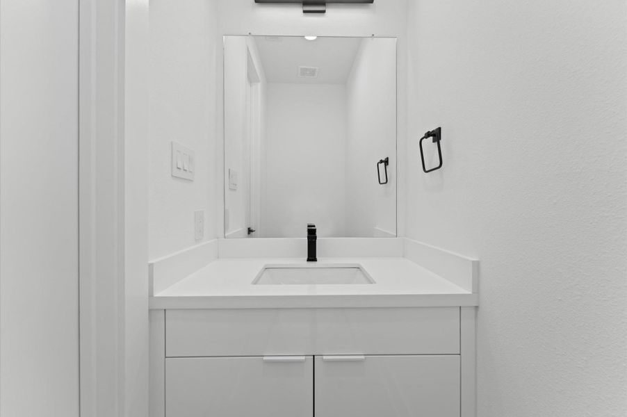 Close-up of interior finishes inside a home in , Missouri City (Image 16). Close-up of interior finishes inside a home in , Missouri City (Image 16).
