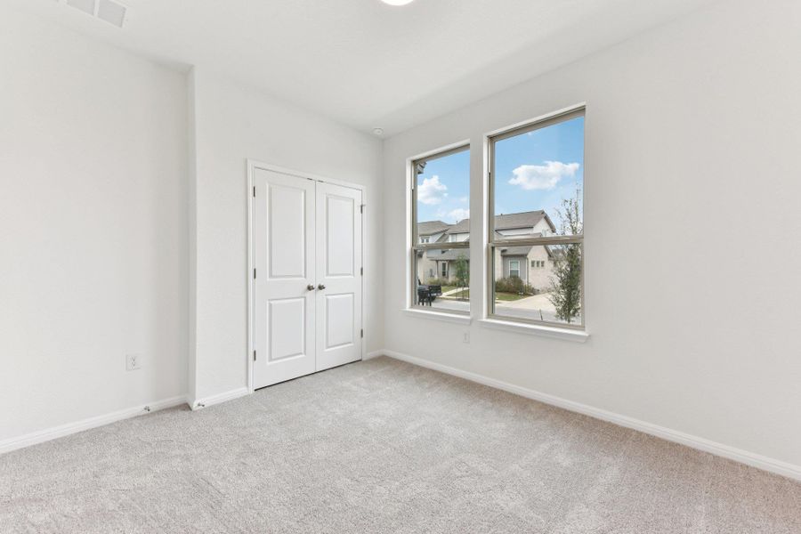 Not the actual home. Representative photo of a completed home of the same plan. Features will vary. Please confirm details with the New Home Consultant