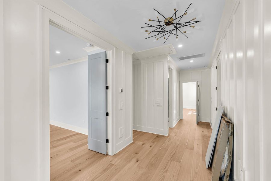 Spacious, unfurnished interior of a new home in , Isle Of Palms (Image 51).