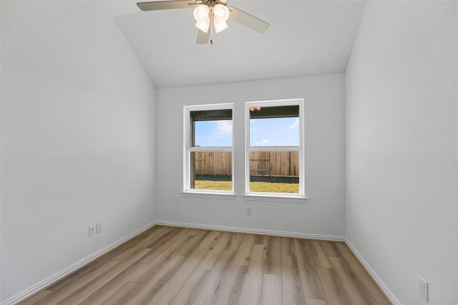 Spacious, unfurnished interior of a new home in River Ranch, Dayton (Image 16).