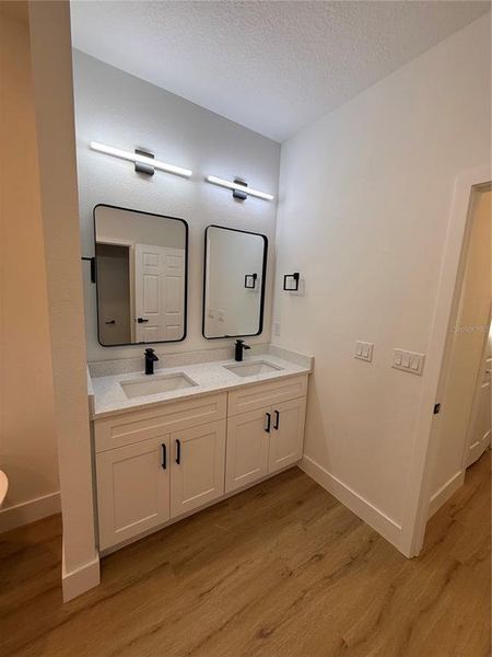 Furnished interior view inside a new home in , Ocala (Image 6).