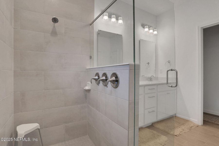 Furnished interior view inside a new home in Tributary: Lakeview at Tributary 50's, Yulee (Image 13).