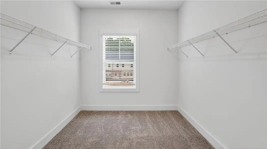 Spacious, unfurnished interior of a new home in Governors Parc, Kennesaw (Image 21).