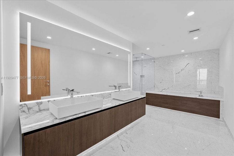 Furnished interior view inside a new home in Onda, Bay Harbor Islands (Image 14).