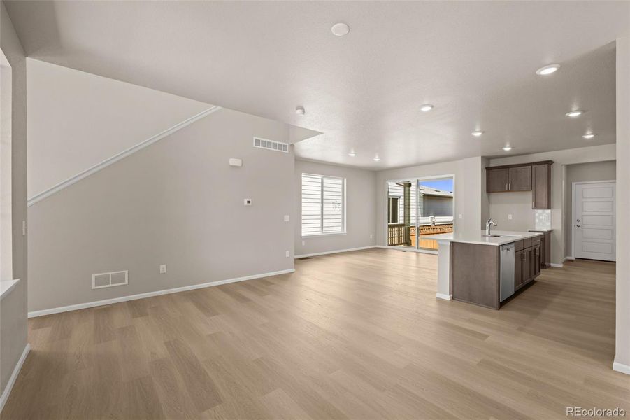 Spacious, unfurnished interior of a new home in Painted Prairie, Aurora (Image 36).