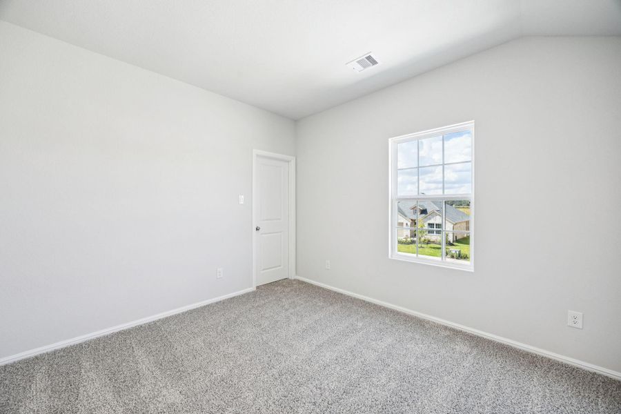Spacious, unfurnished interior of a new home in Saint Tropez, Huffman (Image 25). Spacious, unfurnished interior of a new home in Saint Tropez, Huffman (Image 25).