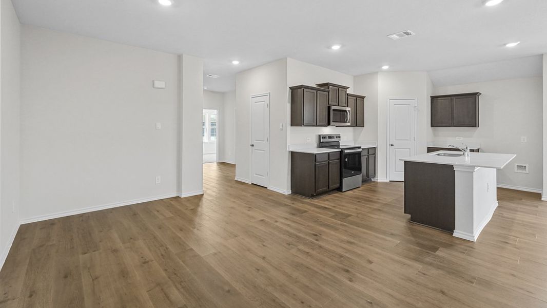 Furnished interior view inside a new home in Oak Valley Estates, Bullard (Image 12).
