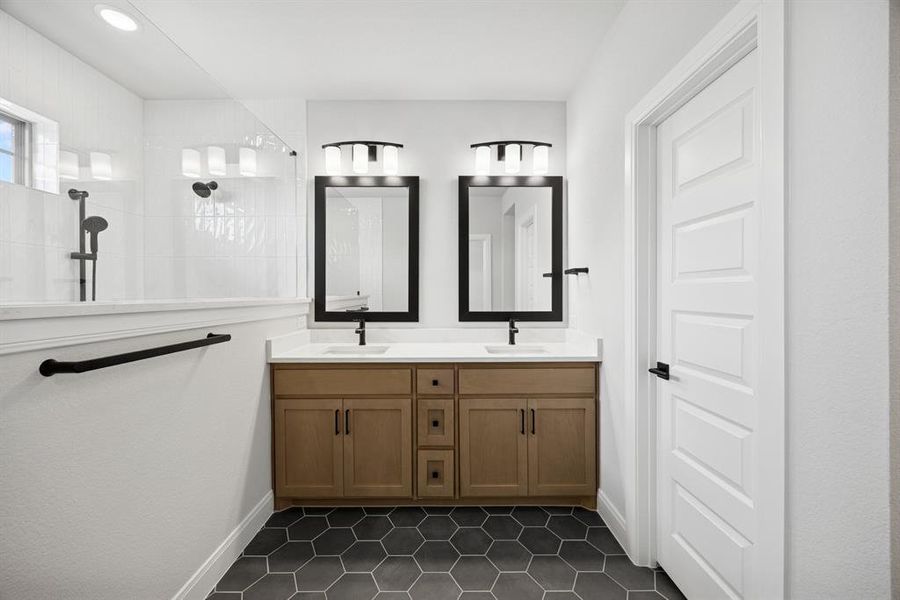 Furnished interior view inside a new home in Greenville Heights, Dallas (Image 10).