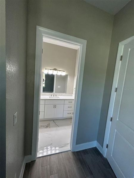 Spacious, unfurnished interior of a new home in , St. Petersburg (Image 68). Spacious, unfurnished interior of a new home in , St. Petersburg (Image 68).