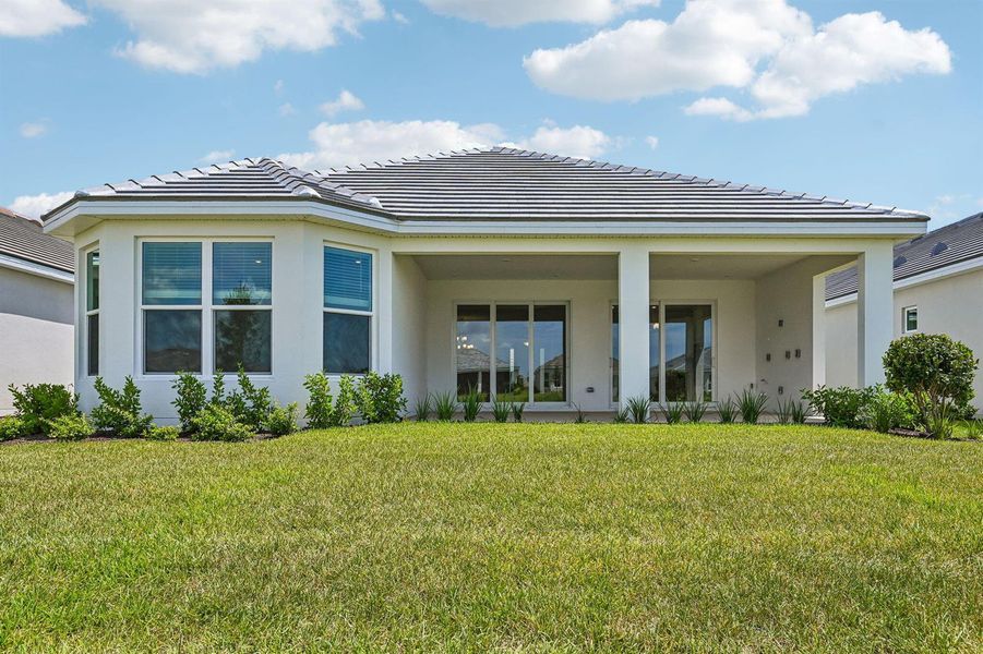 35-web-or-mls-13469 SW Alejandro Court-S