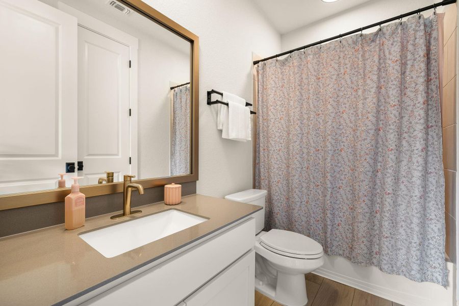 Furnished interior view inside a new home in Northfork, Liberty Hill (Image 32).