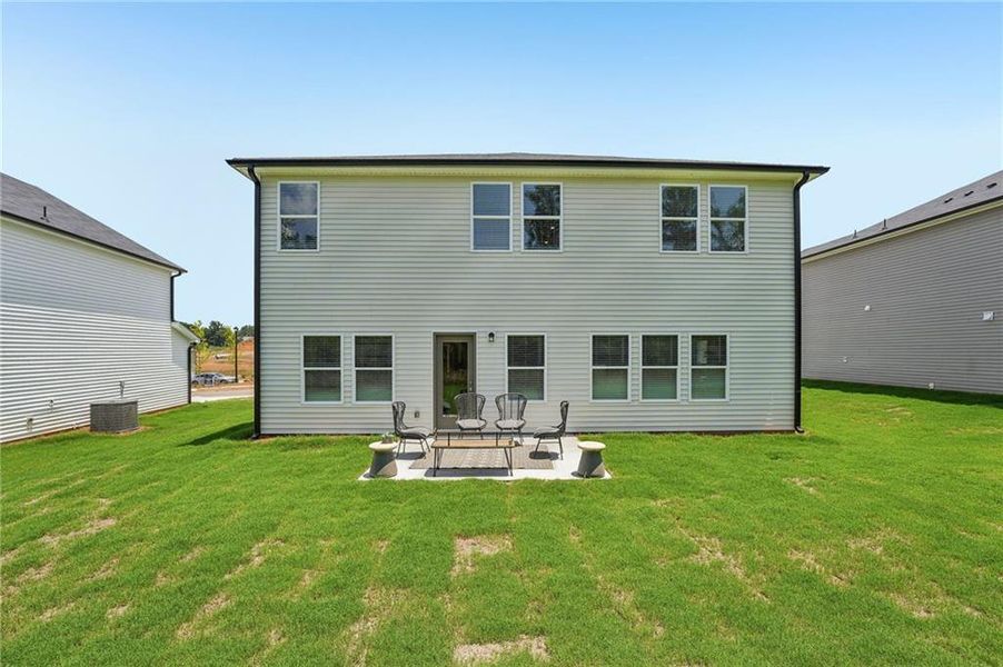 Exterior details and patio area of a home in Manning Mill, Adairsville (Image 28).