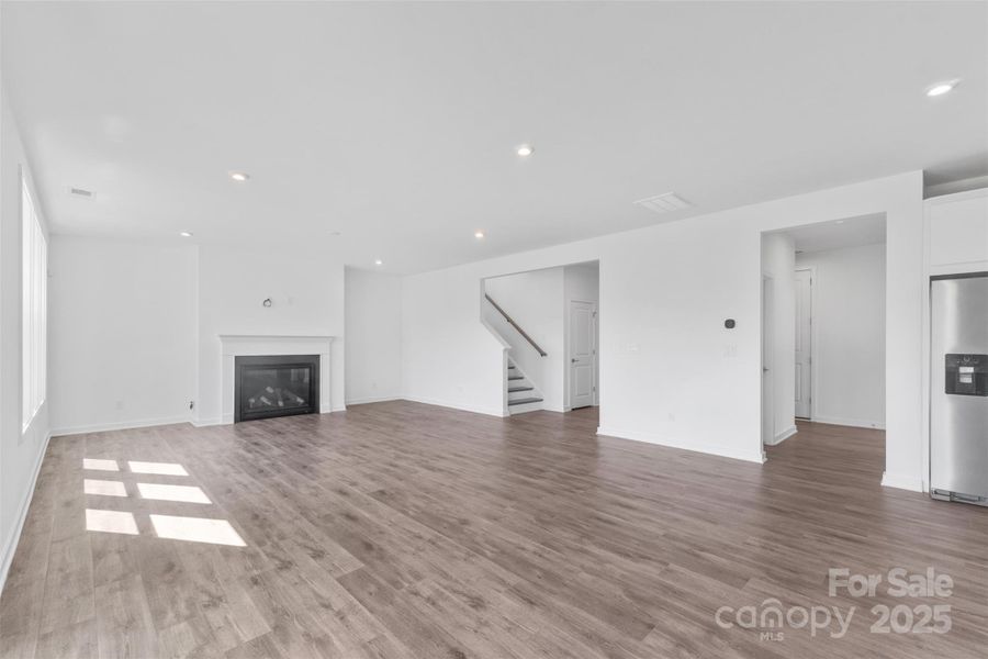 Image 32 of a home in .