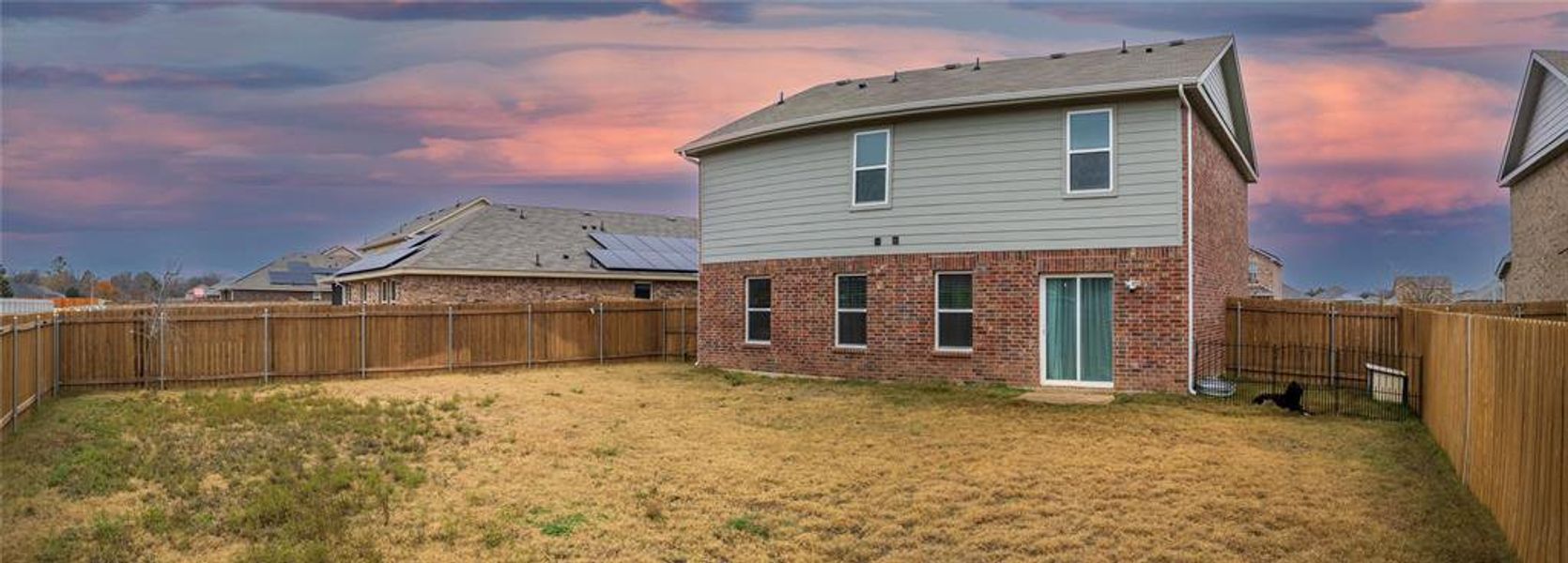 Exterior details and patio area of a home in Middlefield Village, Dallas (Image 3).