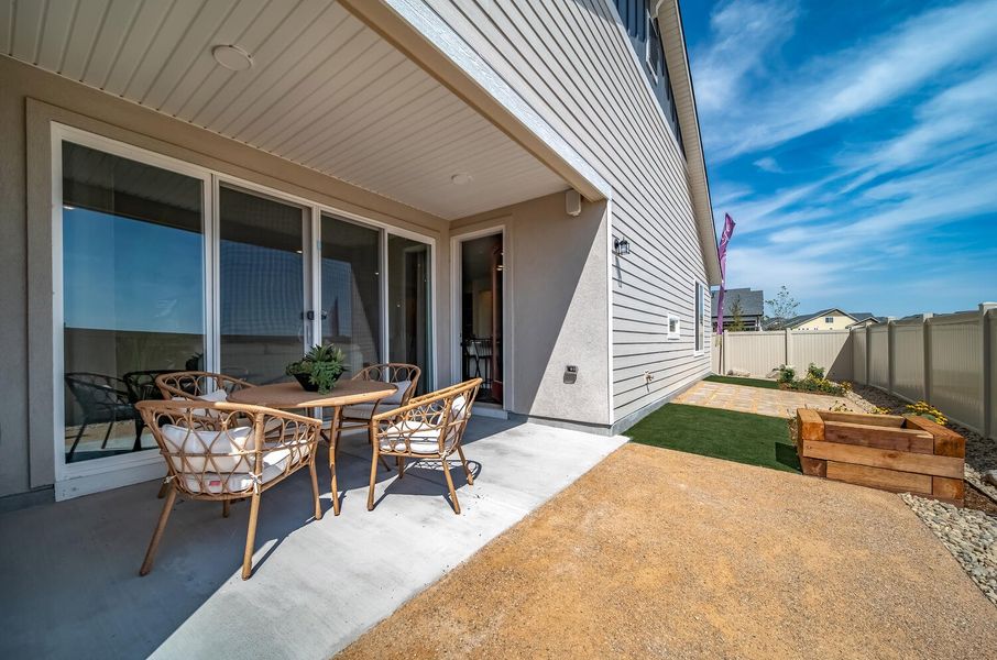 Exterior details and patio area of a home in The Reserve at Green Valley Ranch Aurora, Aurora (Image 2). Exterior details and patio area of a home in The Reserve at Green Valley Ranch Aurora, Aurora (Image 2).