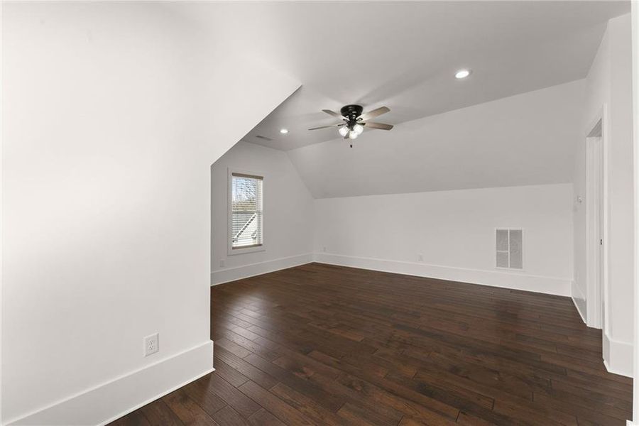 Spacious, unfurnished interior of a new home in , Cleveland (Image 61).