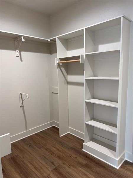 Image 34 of a home in .