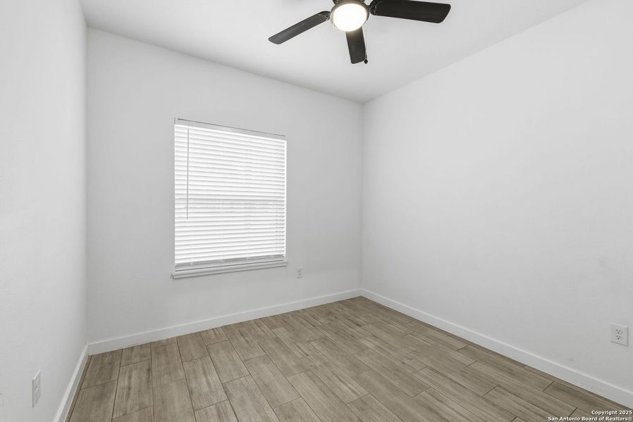 Spacious, unfurnished interior of a new home in , San Antonio (Image 20).