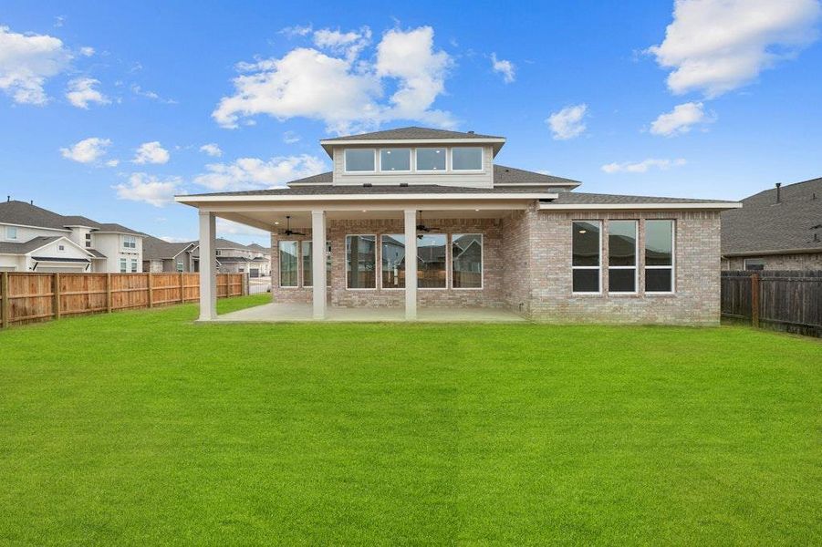 Exterior details and patio area of a home in Santa Rita Ranch, Liberty Hill (Image 21).