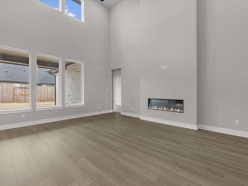 Spacious, unfurnished interior of a new home in Jubilee 50′, Hockley (Image 14).