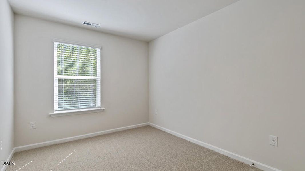 301-cherry-laurel-dr-sanford-nc-usa-032 301-cherry-laurel-dr-sanford-nc-usa-032