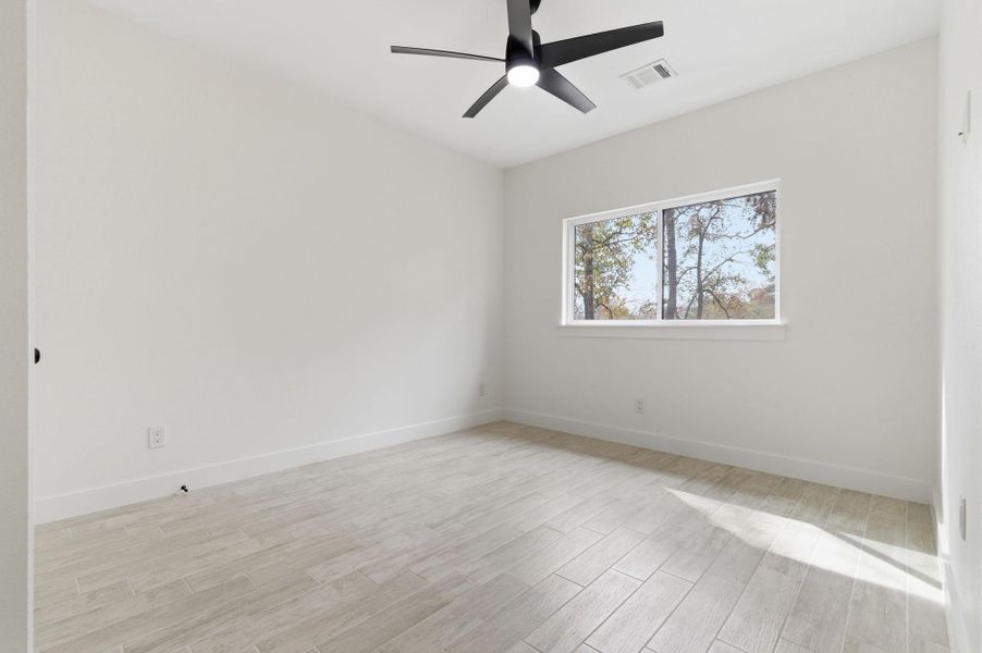 Spacious, unfurnished interior of a new home in , Montgomery (Image 33).