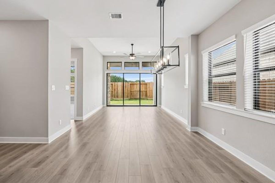 Spacious, unfurnished interior of a new home in The Highlands - Grove Collection, Porter (Image 15). Spacious, unfurnished interior of a new home in The Highlands - Grove Collection, Porter (Image 15).