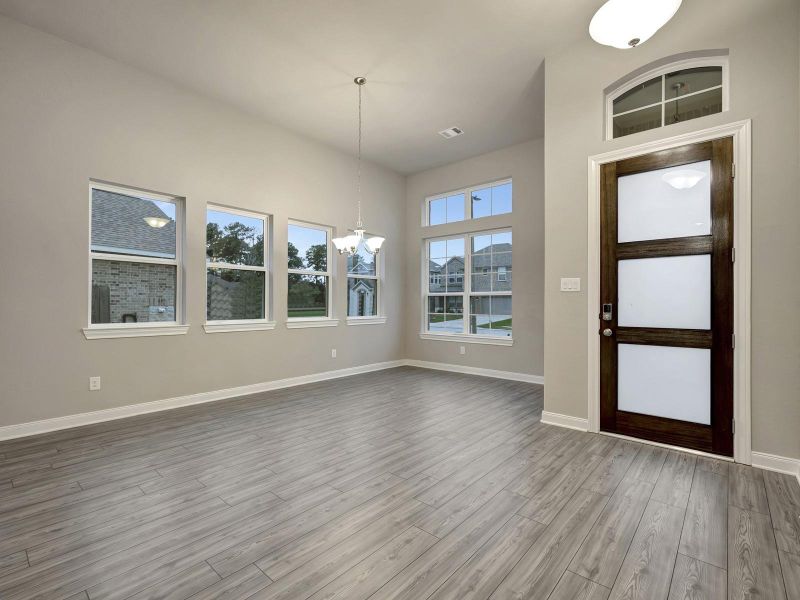 Photo is not of the actual home, but is an inspirational photo of builder’s model home and may depict options, furnishings, and/or decorator features that are not included Photo is not of the actual home, but is an inspirational photo of builder’s model home and may depict options, furnishings, and/or decorator features that are not included