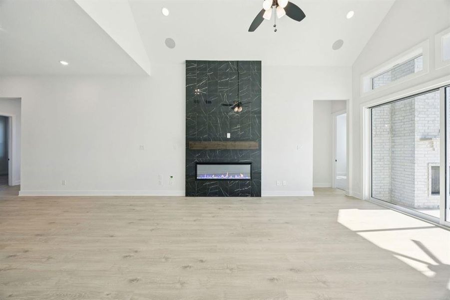 25-325Bay_025 25-325Bay_025