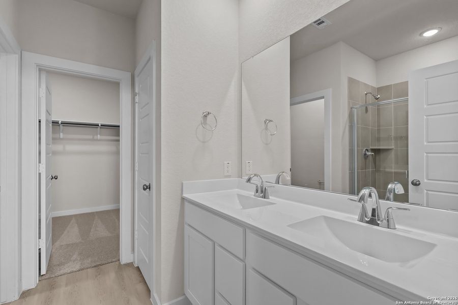 Furnished interior view inside a new home in Summerlin, San Antonio (Image 10). Furnished interior view inside a new home in Summerlin, San Antonio (Image 10).