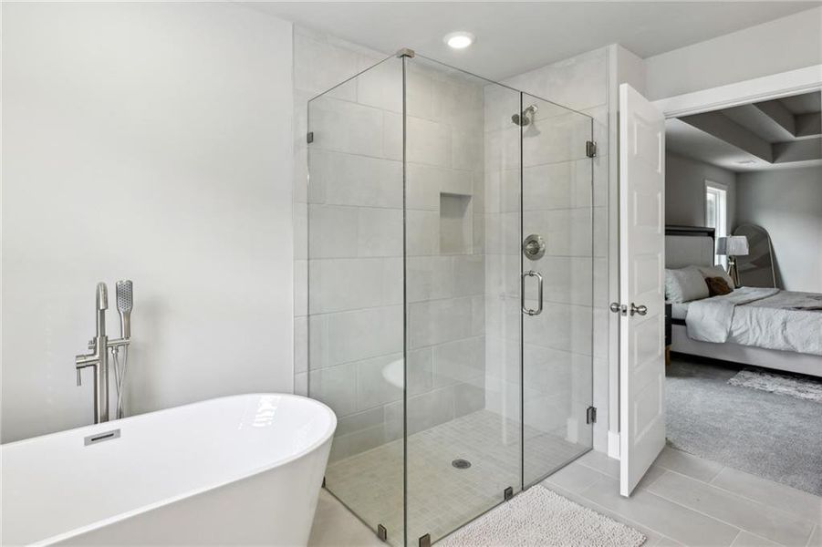 Furnished interior view inside a new home in , Atlanta (Image 29).