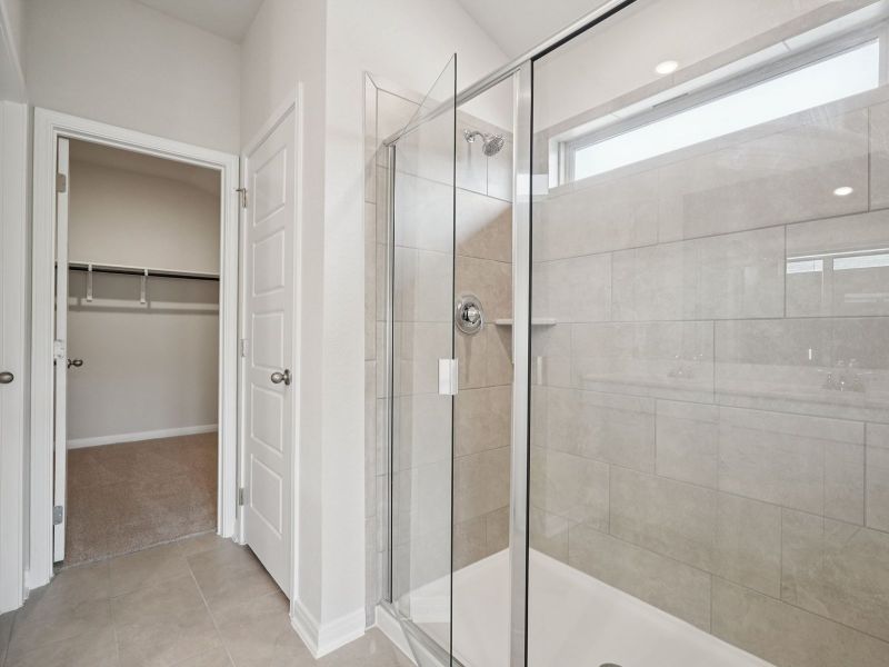 Primary suite bathroom in the Briscoe floorplan at a Meritage Homes community. Primary suite bathroom in the Briscoe floorplan at a Meritage Homes community.